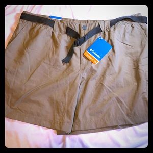 Columbia Khaki Shorts